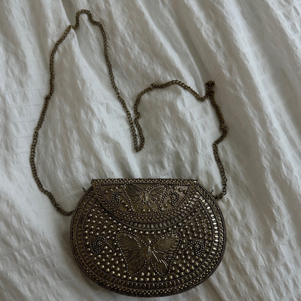 Metal Beaded
Butterfly Cross-Body Bag